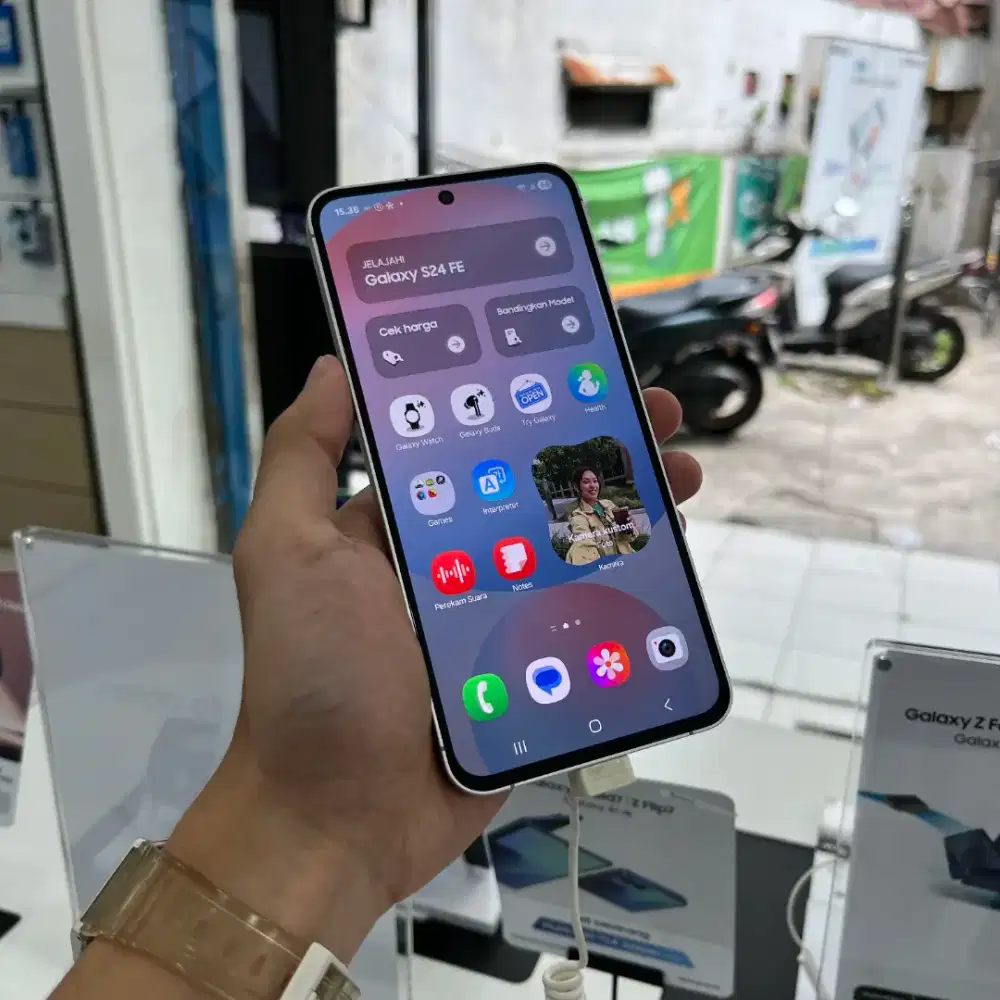 Samsung Galaxy S24 FE Termurah