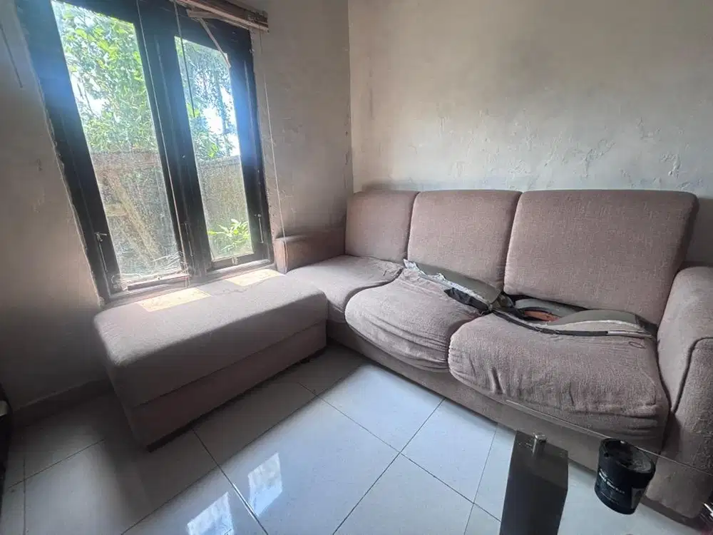 Di jual sofa L Bekas