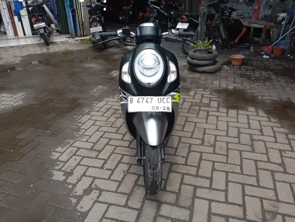 [PROMO OKT] Honda Scoopy Tahun 2023 Surat Komplit