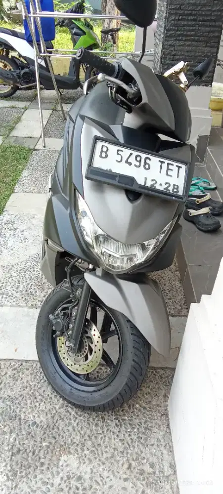 Menjual motor second
