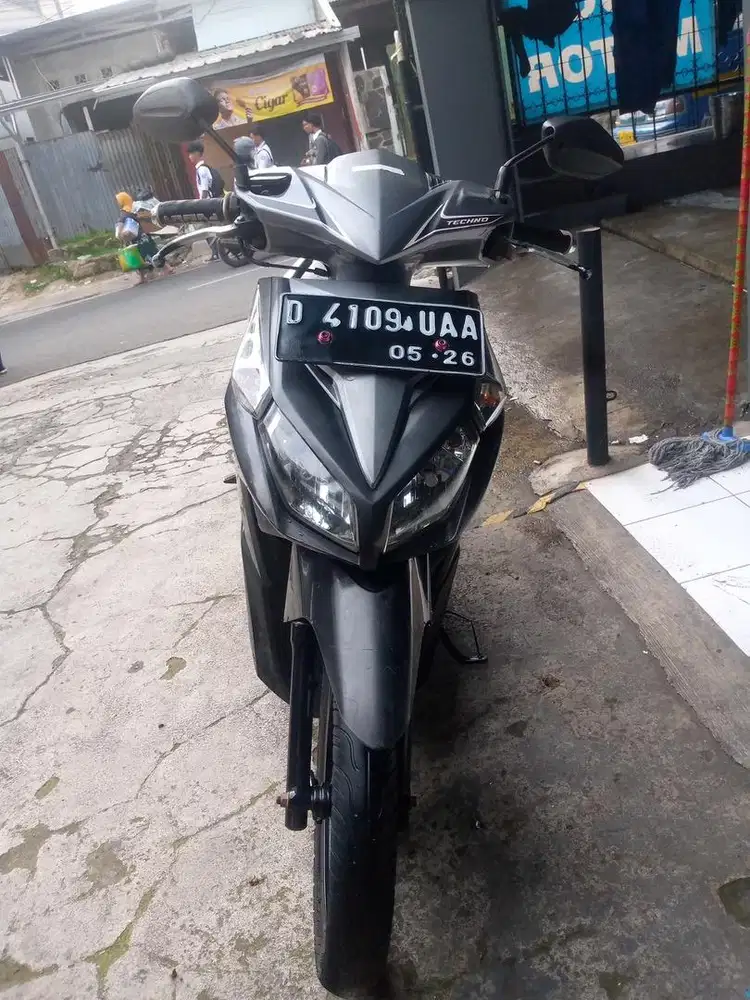 Jual Honda Vario Techo 2011