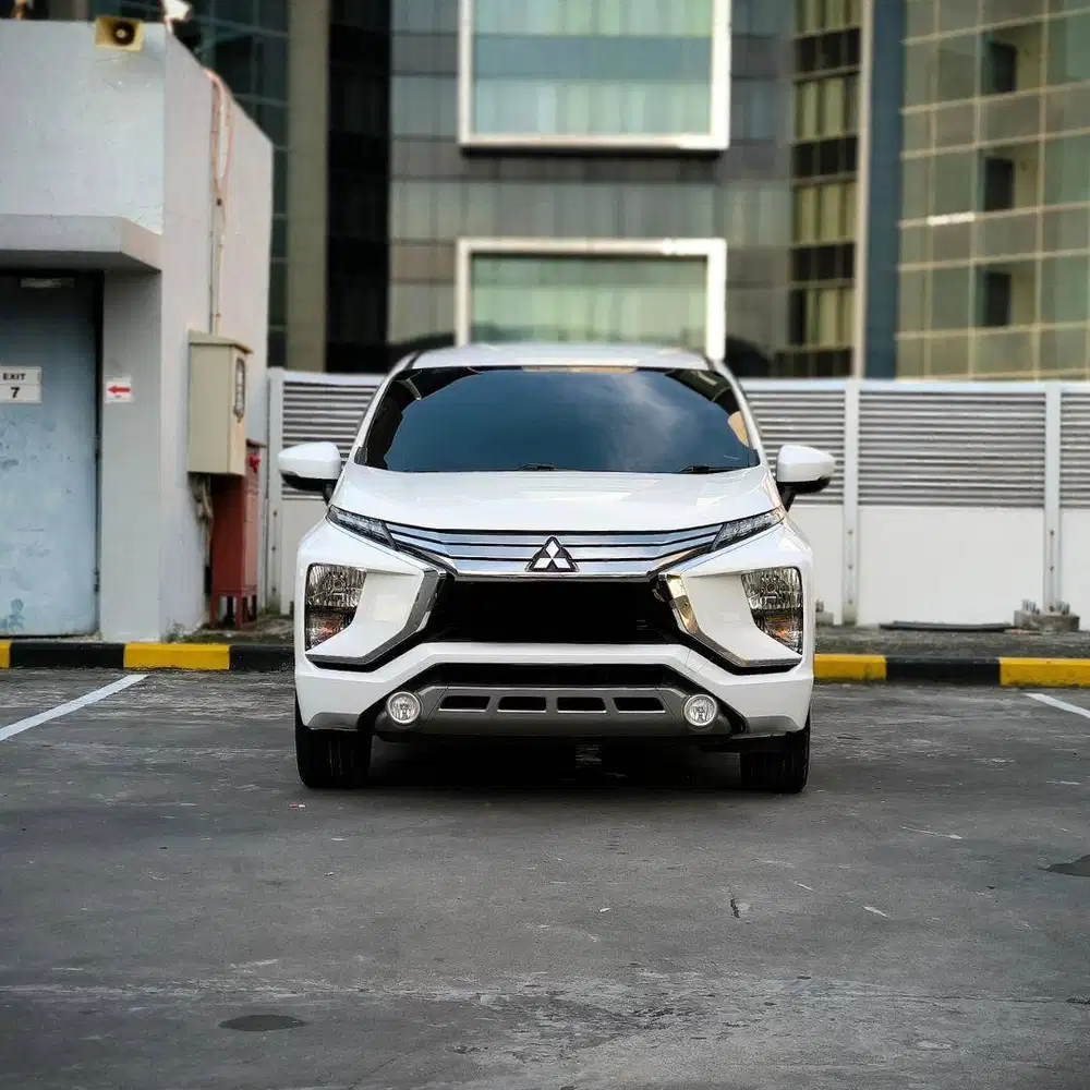 MITSUBISHI XPANDER SPORT 1.5 AT 2019 TERAWAT SIAP PAKAI KM ASLI GRNSI