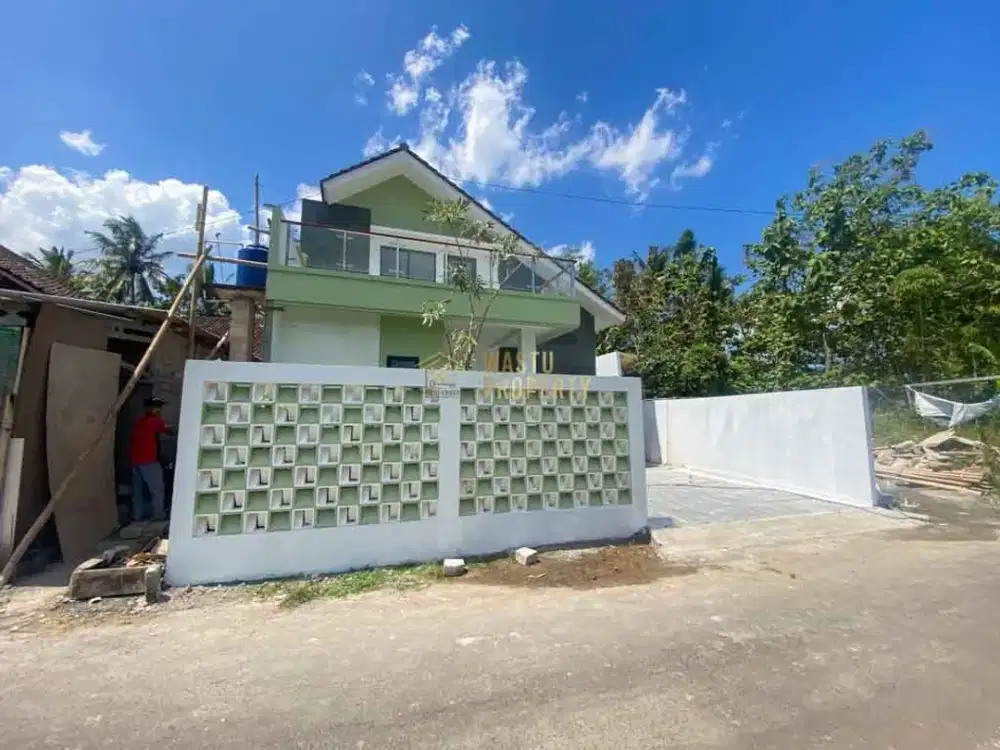 DIJUAL RUMAH 2 LANTAI CANTIK BARU DI SUMBERARUM MOYUDAN SLEMAN