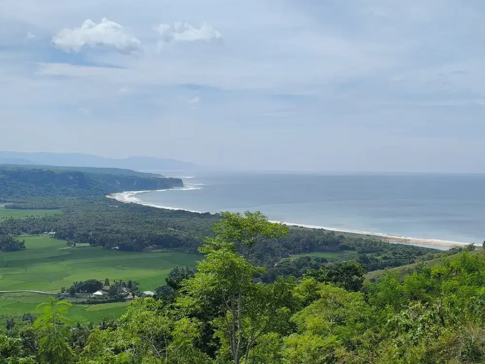 Dijual murah tanah view pantai wanokaka Sumba Barat