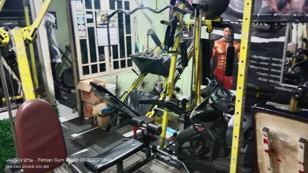 Jual gym borongan masih gress komplit siap usaha