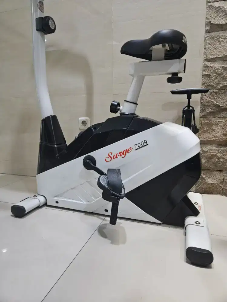 Sepeda u/ olah raga di rumah saja