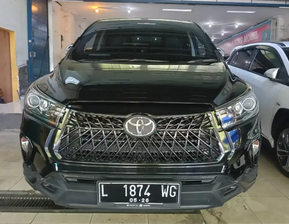 INNOVA VENTURER 2.4  AT DIESEL TAHUN 2021