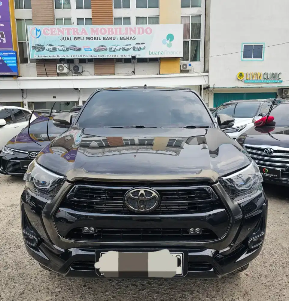 Hilux G 4x4 MT 2022 hitam istimewa dp 80 jt