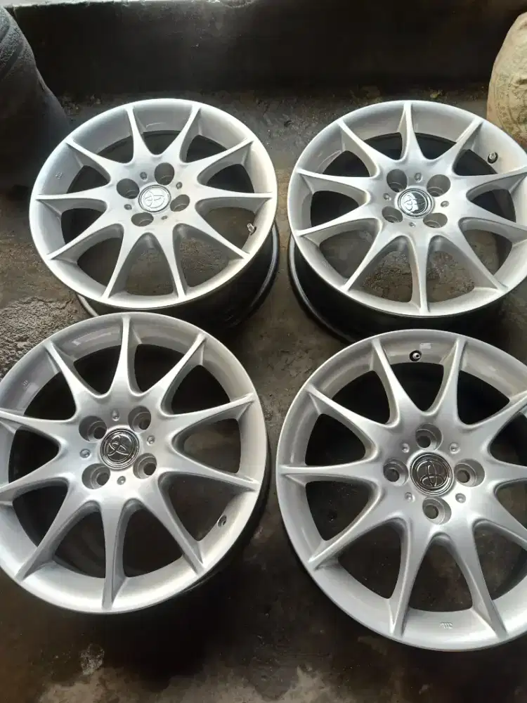 Fs Velg OEM Toyota Altis R16