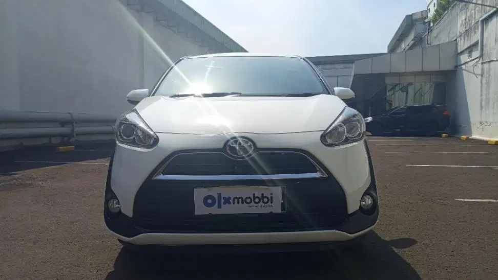 DP MURAH Toyota Sienta 1.5 G Bensin-MT 2017  C2TXT