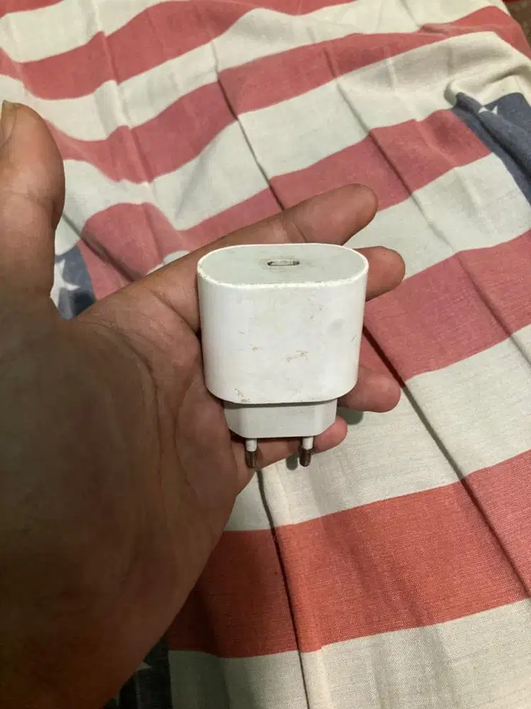 adaptor iphone ori 20w negoin aja