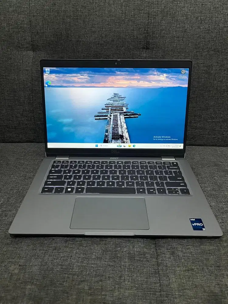 Dell Latitude 5330 Intel i5 Gen 12 vPro