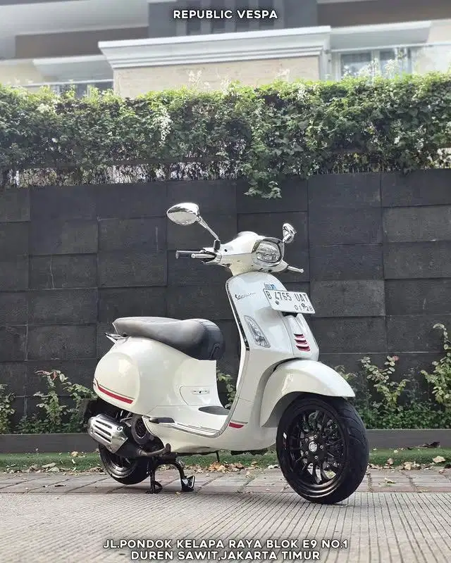 JUAL CEPAT VESPA SPRINT S 150 IGET ABS LED THN 2022 PERFECT CONDITION