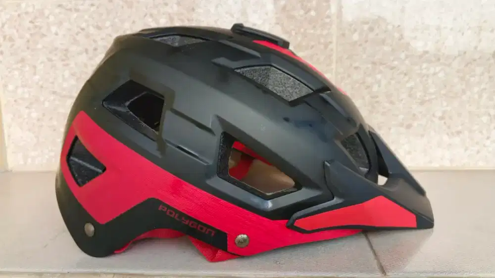 Helm Sepeda Polygon Ramp