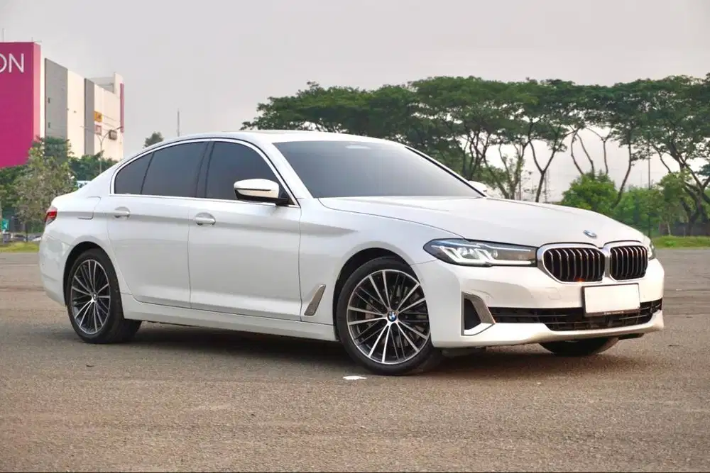BMW 530i G30 Opulence LCI 2022