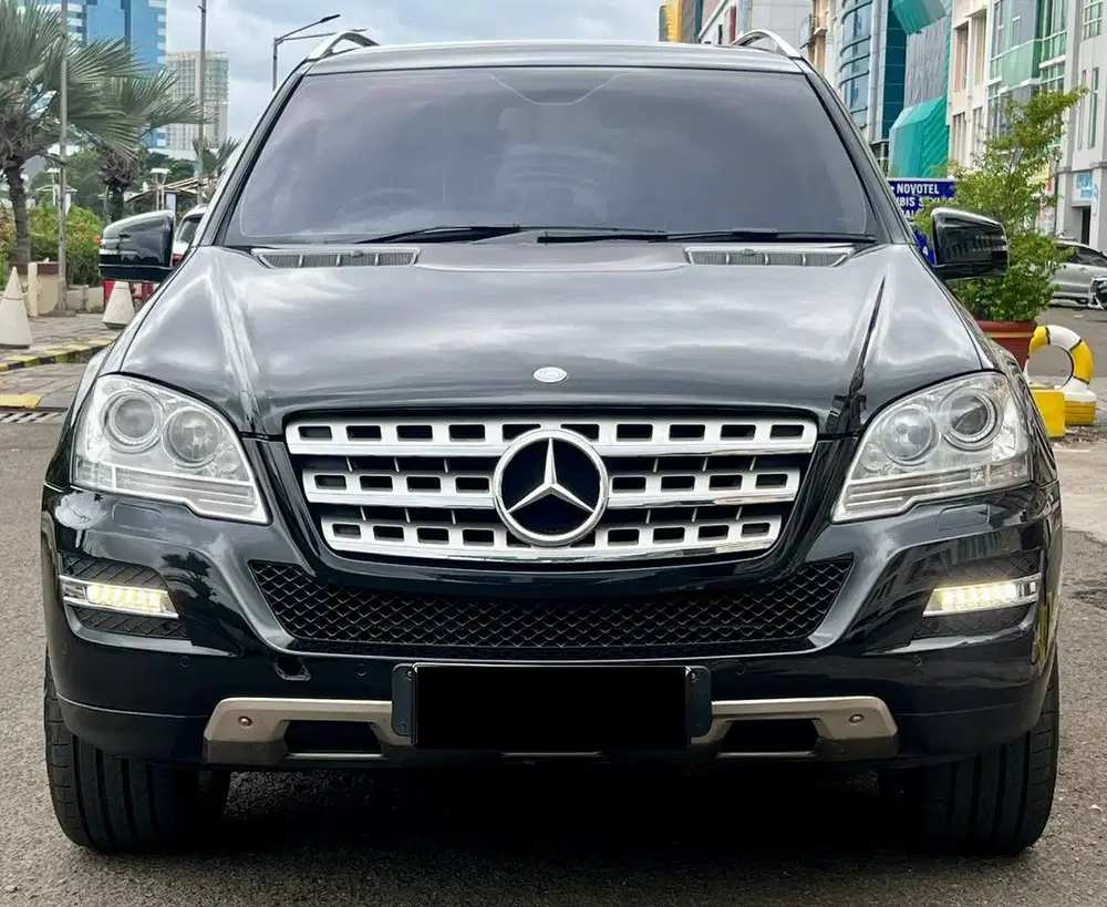 Mercedes Benz ML350 ML 350 2010 Antik Low Km Murah Bekas Hitam Ganjil