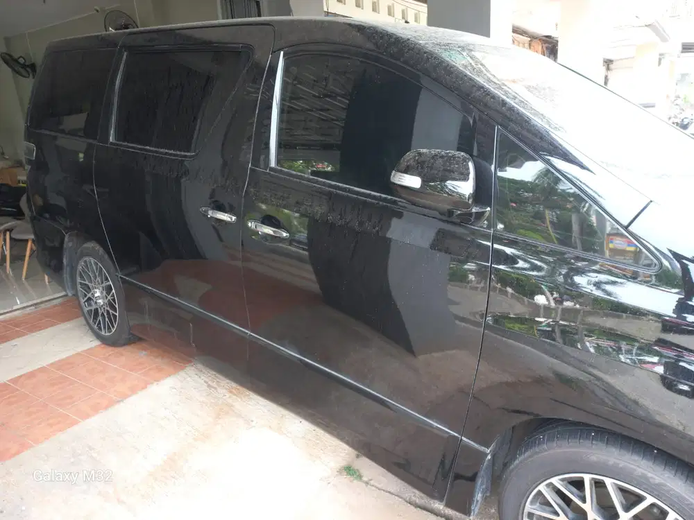 Toyota Vellfire 2011 Bensin