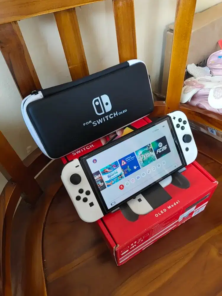 Nintendo switch oled 128gb Like new