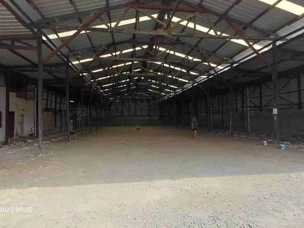 Sewa Lahan 1200m di Perjuangan Bekasi Lokasi Strategis Ramai