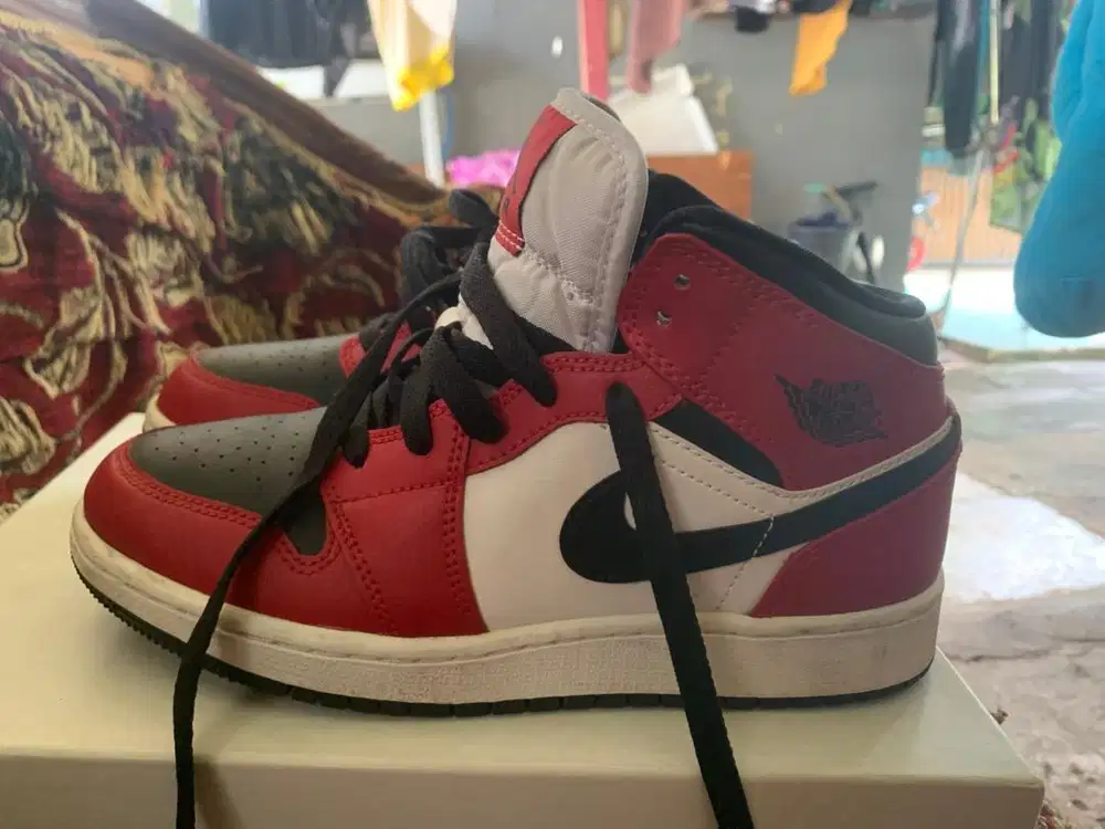 sepatu anak anak