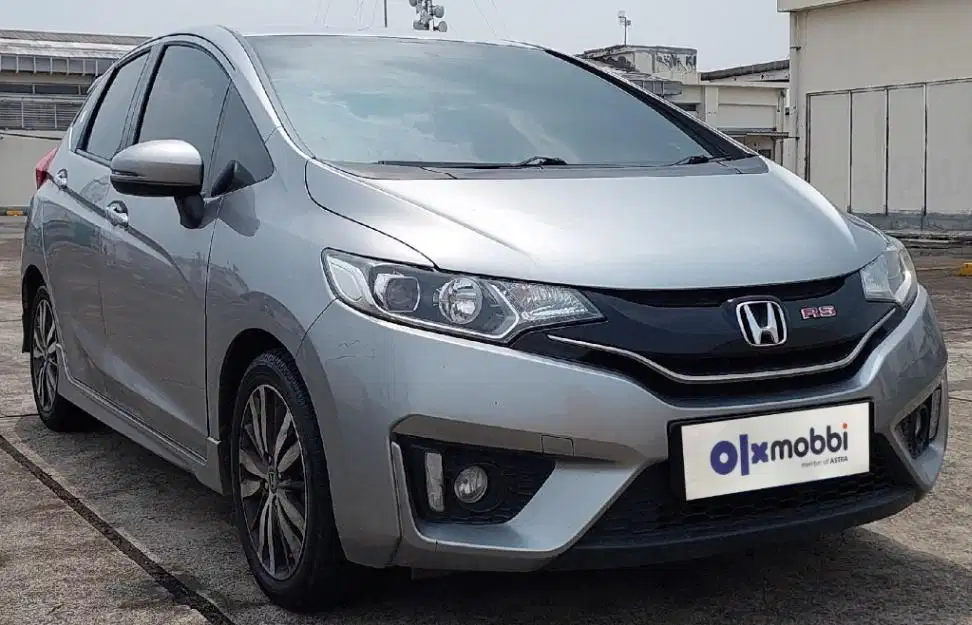 TDP 9,JT Honda Jazz 1.5 RS Bensin-AT Abu 2016