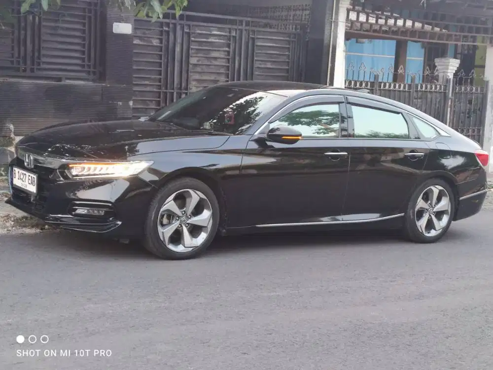 BISMILLAH DIJUAL HONDA ACCORD 2019