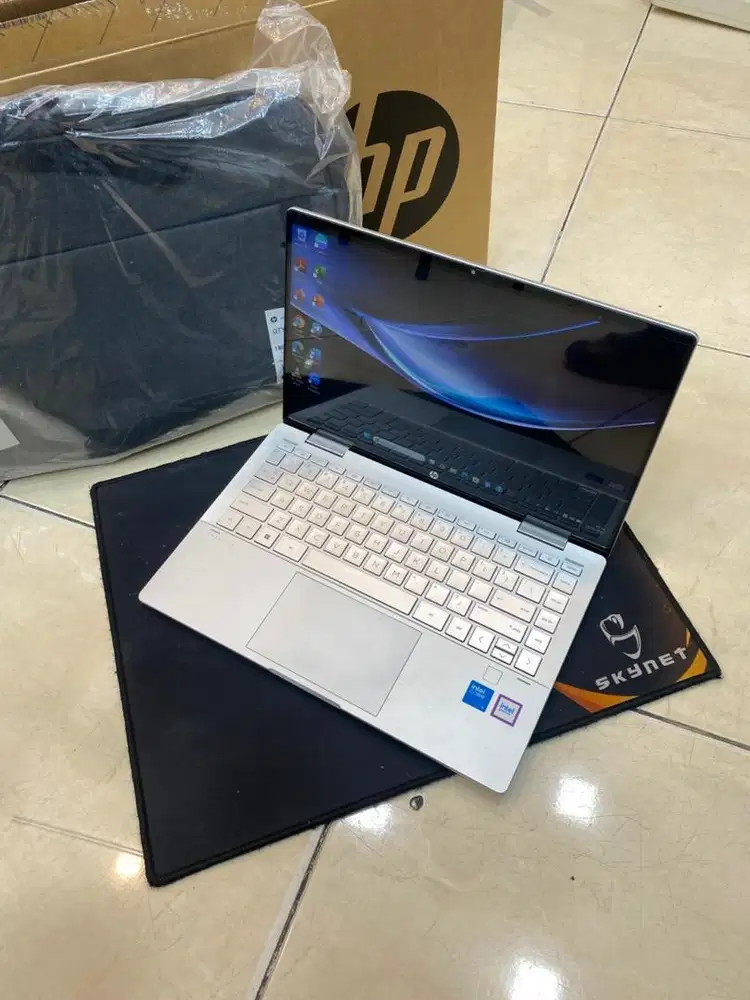 Laptop HP Pavilion X360 Core 5 120U Ram 16/512Gb Garansi 20 bln