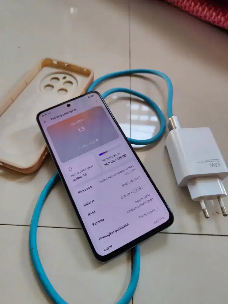 Realme 13 4G ram 8/128 kelengkapan hp charger