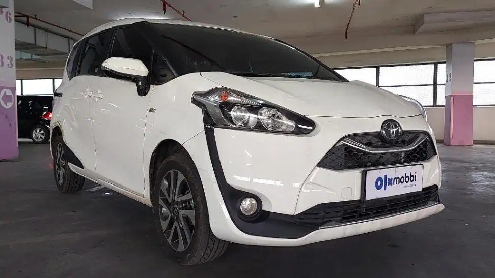 DP MURAH Toyota Sienta 1.5 V Bensin-AT 2021 CDFBB