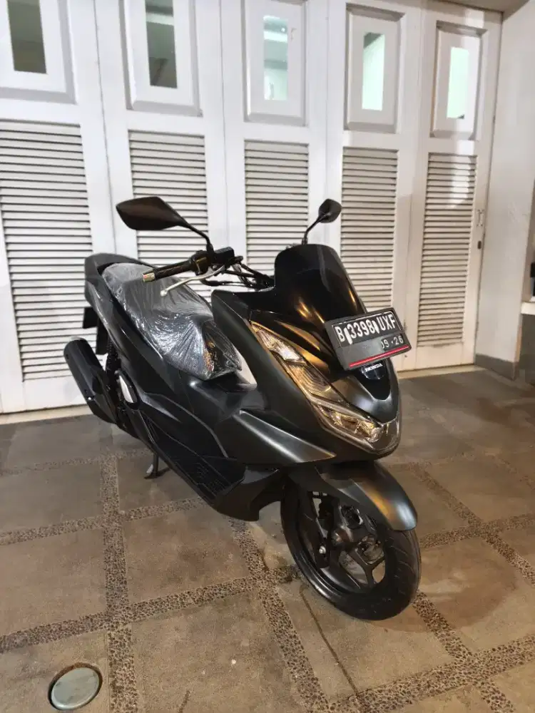 Bissmillah dijual motor Honda PCX 160cc 2021 istimewa