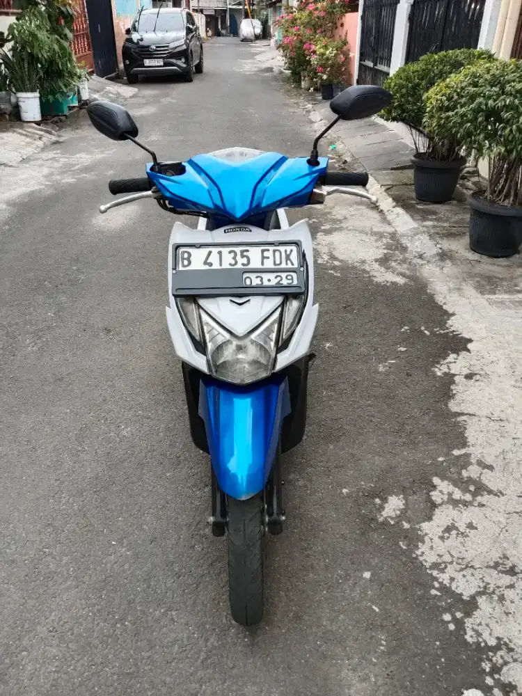 Honda beat F1 esp stater halus th 2015 plat 2029 mesin  halus