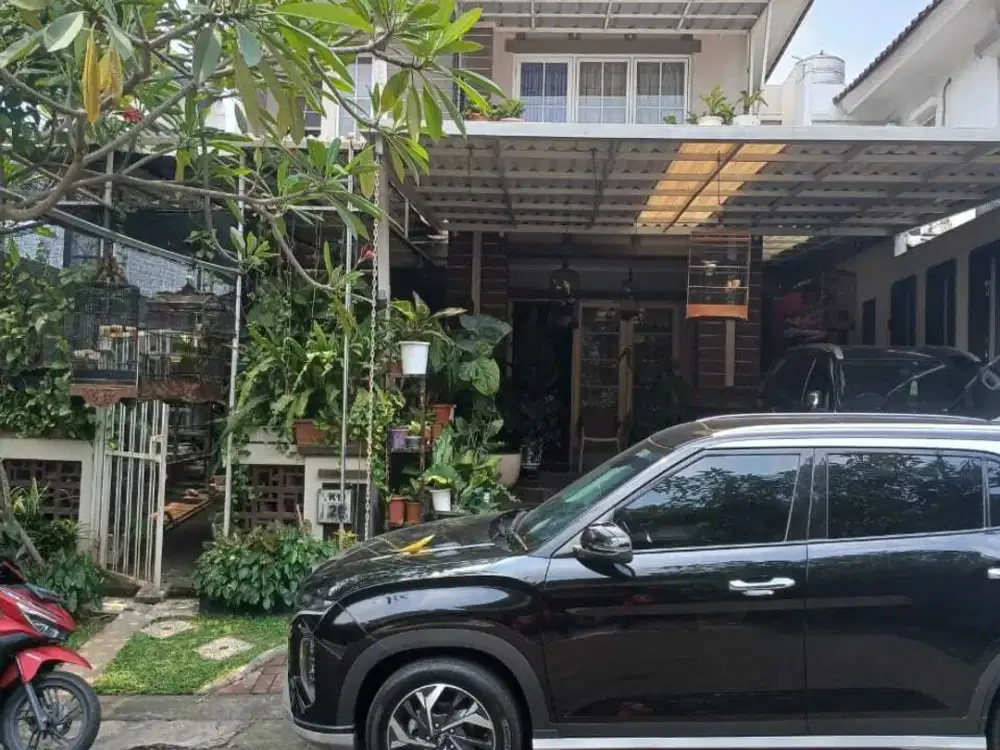 Jual Cepat Rumah Cantik 2 Lantai Siap Huni. Legenda Wisata Cibubur.