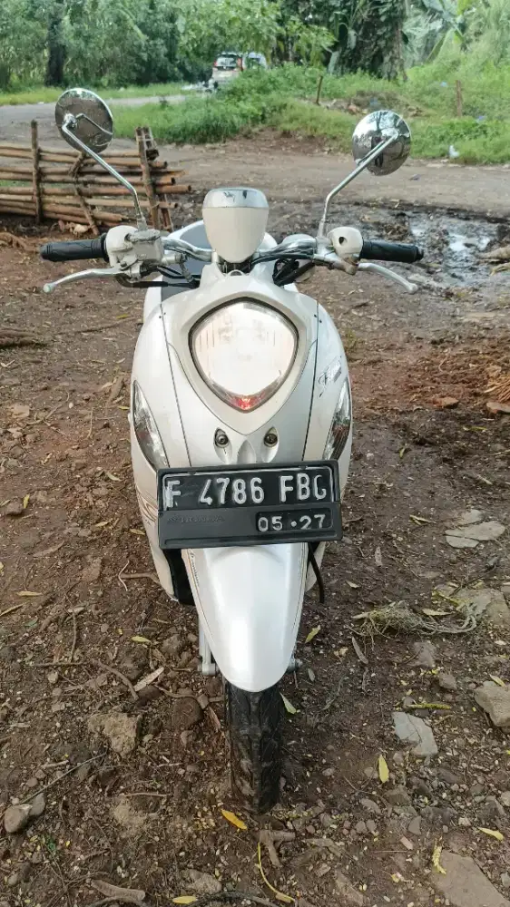 Yamaha Fino 125 injeksi tahun 2017 plat f kab pajak idup lengkap