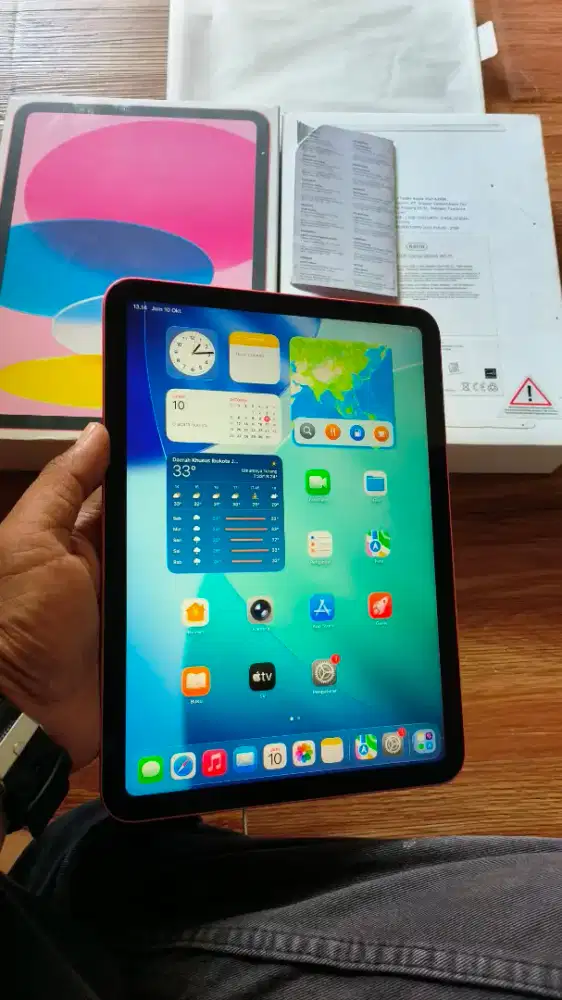 Ipad gen 10 64gb wifi ibox Fullset garansi on bisa tt handphone