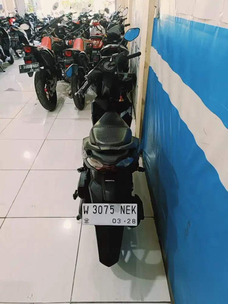 Honda BEAT DELUXE ESP CBS ISS EXCLSV 2023 BISA KREDIT