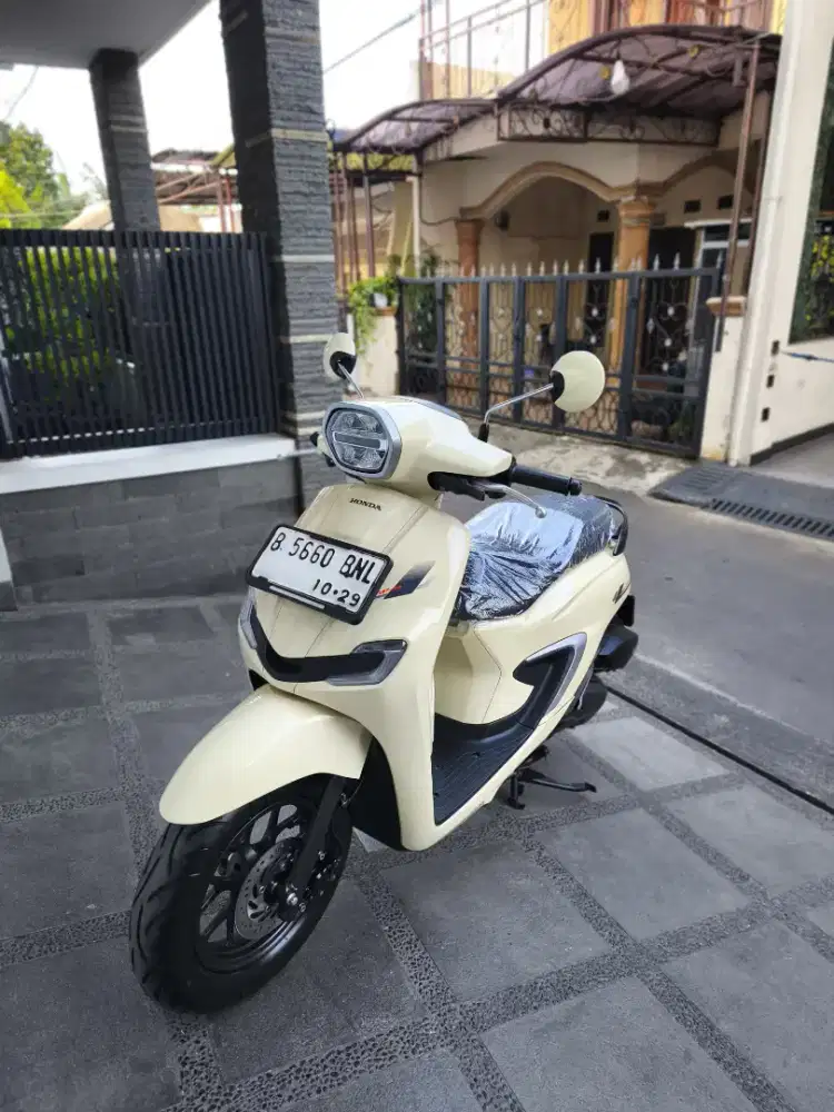 Bissmillah dijual motor Honda stylo SE 2024 istimewa