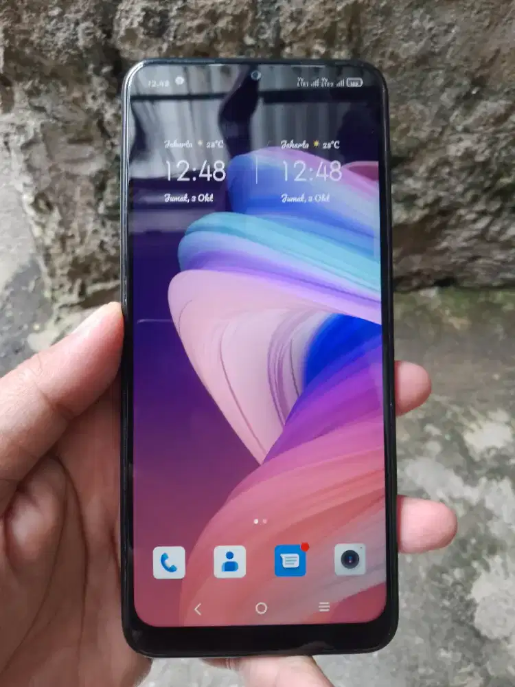 Sharp Aquos V6 plus ram 4/64 hp only