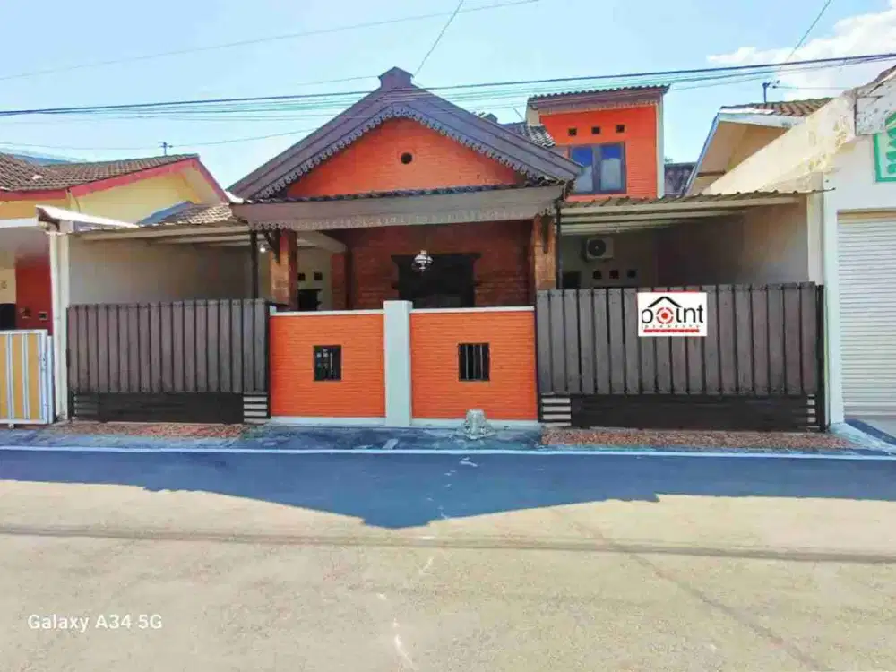rumah bagus siap dekat luwes kartasura