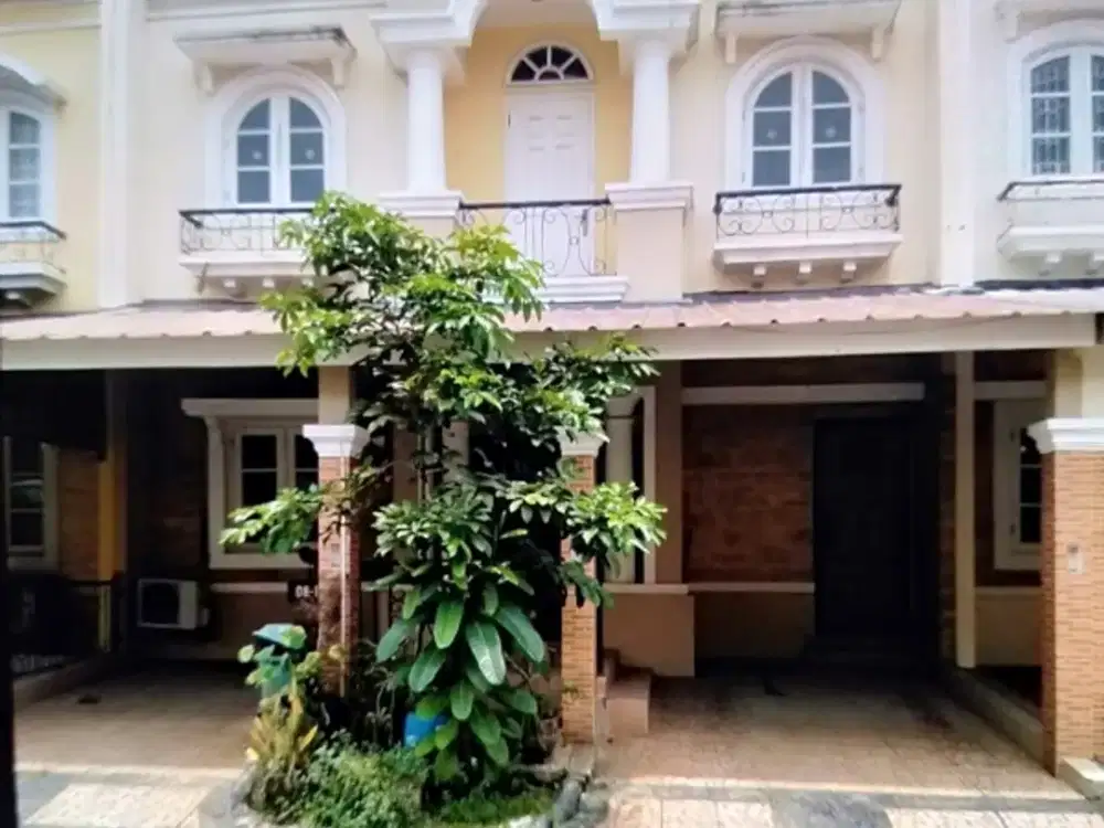 Jual Cepat Rumah Cantik Siap Huni1,550 M Nego. Raffles Hills Cibubur.