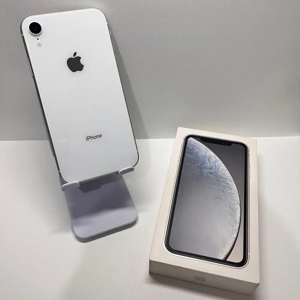 iPhone XR 64GB White ex Garansi Resmi iBox