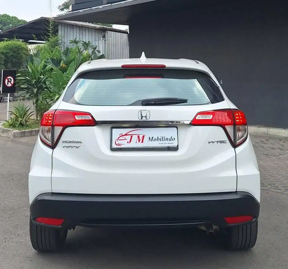 TDP 35 JT Honda HRV HR-V 1.5 E CVT 2020, putih bagus istimewa