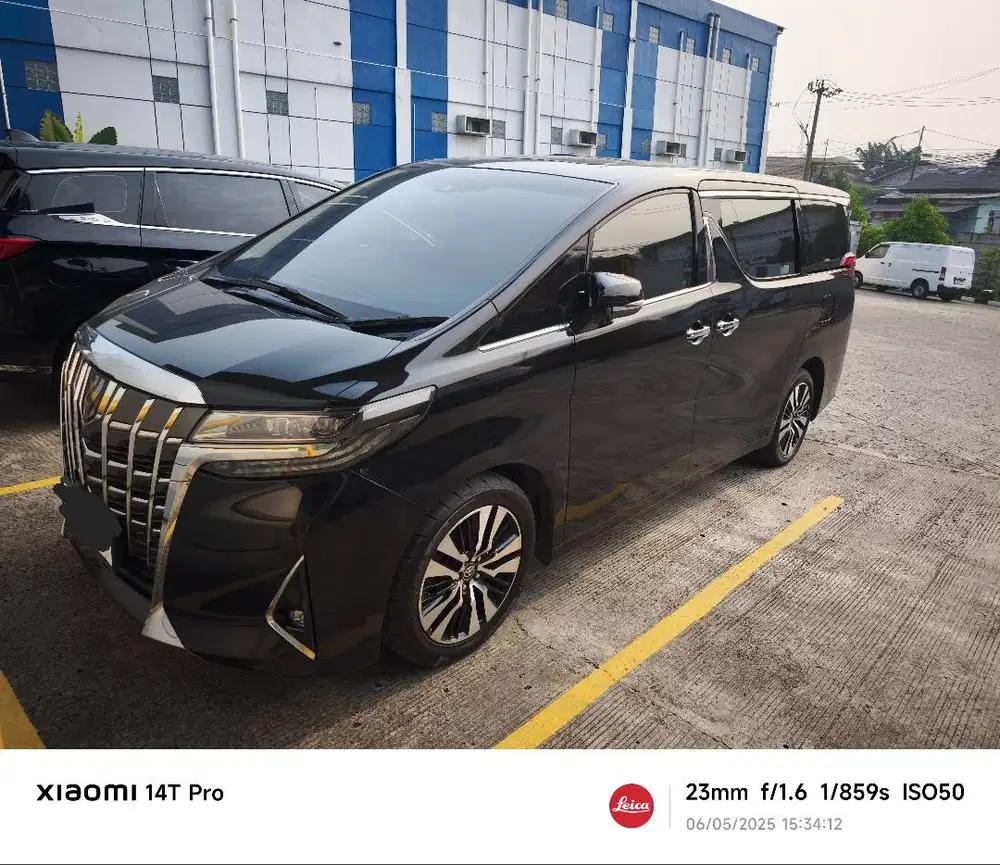 Jual Alphard 2020 G AT hitam
