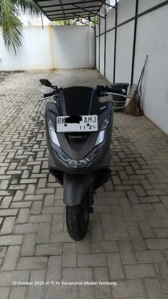 Honda PCX ABS 2024. Odo cuma 1500km. Seperti baru