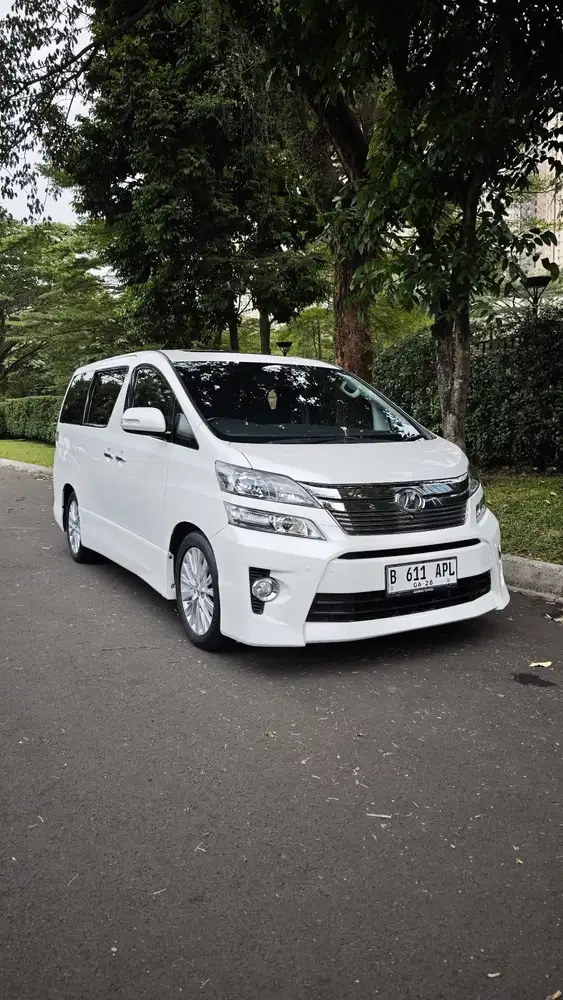 Toyota Vellfire 2012 Bensin
