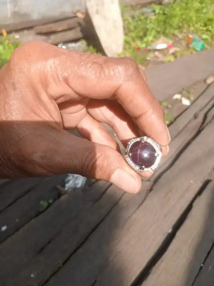 Cincin batu tapak jalak