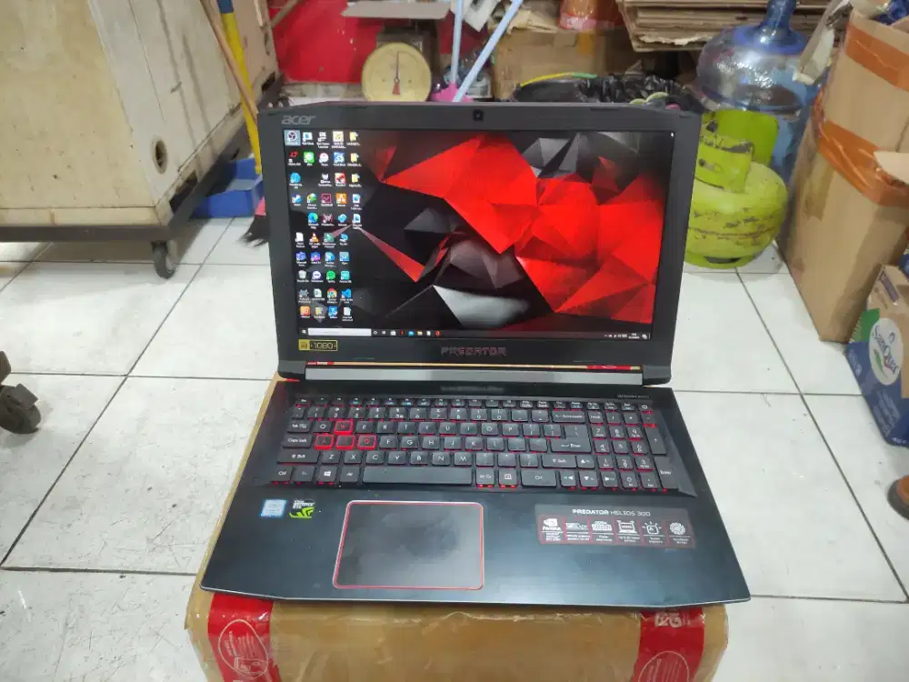 A794 Laptop Acer Predator G3-572 Ram 8gb Double Hardisk i7 gen7 Gaming