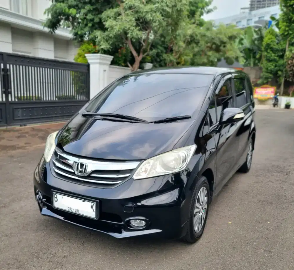 Honda Freed 1.5 E 2013 PSD