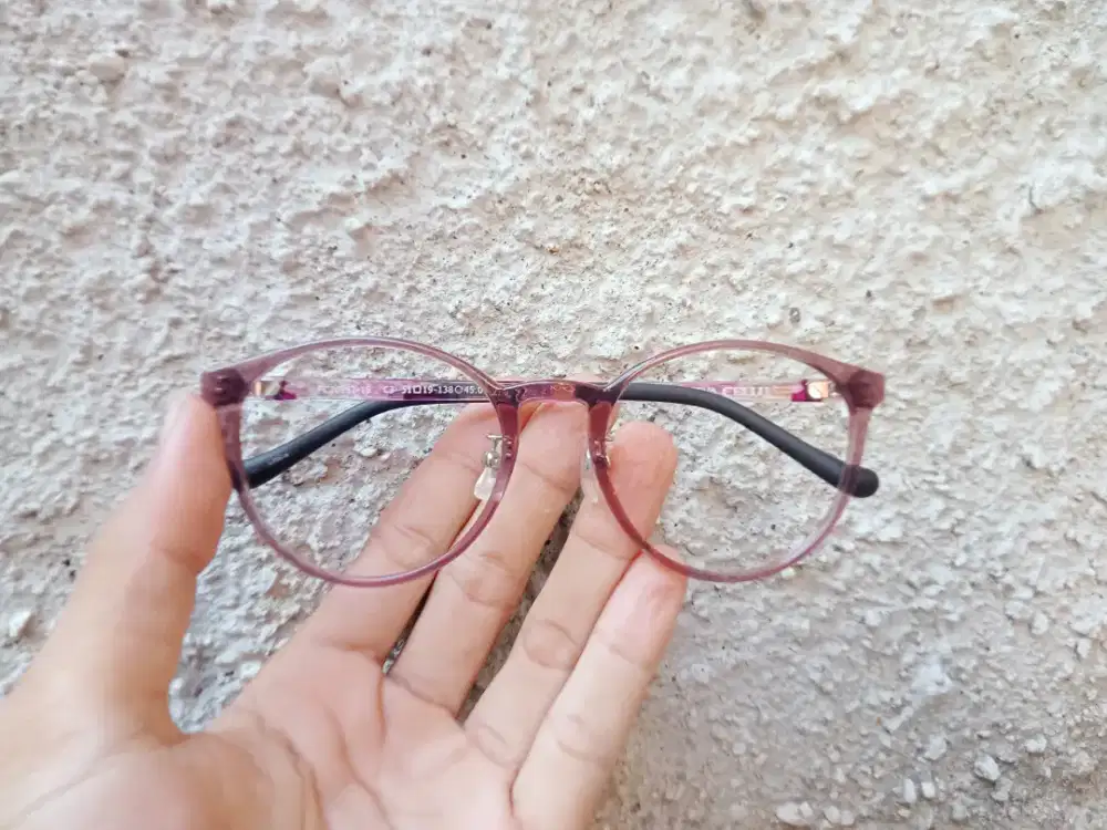 Frame kacamata second original merek(Owndays)95% mulus