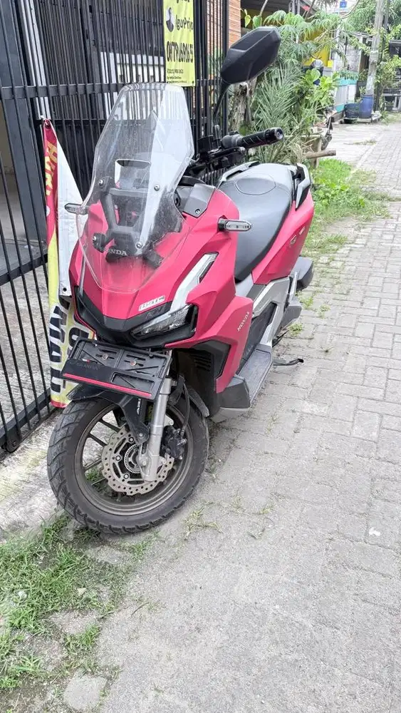 Adv160 ABS hstc