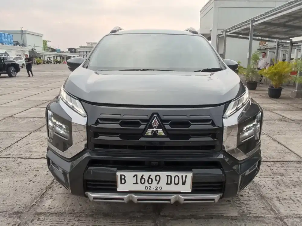 KM LOW XPANDER CROSS 1.5 PREMIUM 2023/2024 MITSUBISHI ULTIMATE